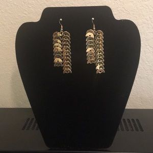 Women’s costume jewelry